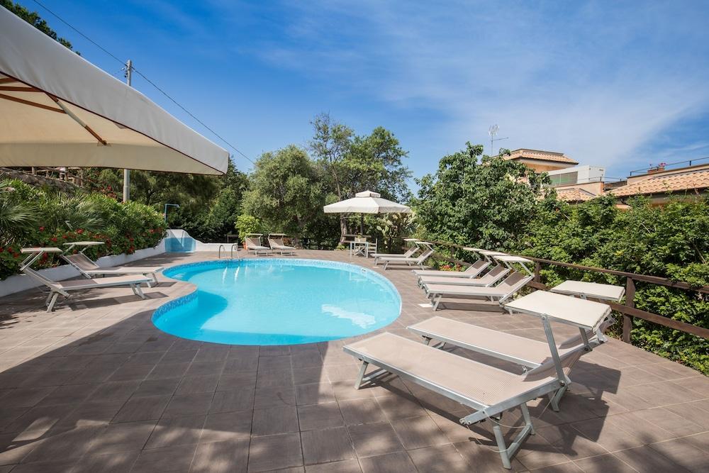 Hotel Cannamele Resort Parghelia Exterior photo